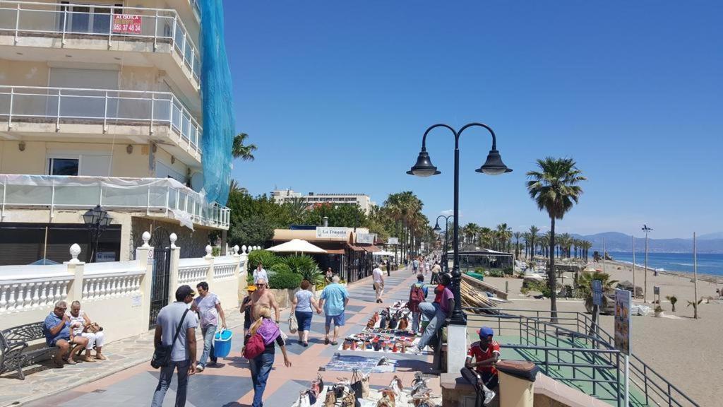 Tinoko In La Carihuela *